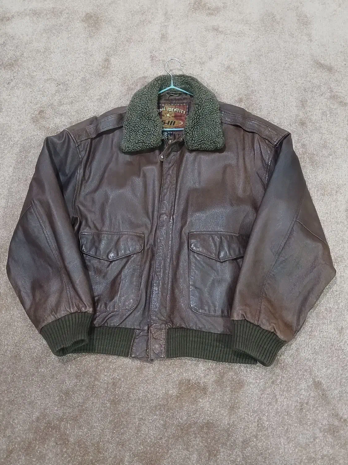 کاپشن چرم در حد نو سه میلیون|لباس|اندیمشک, |دیوار