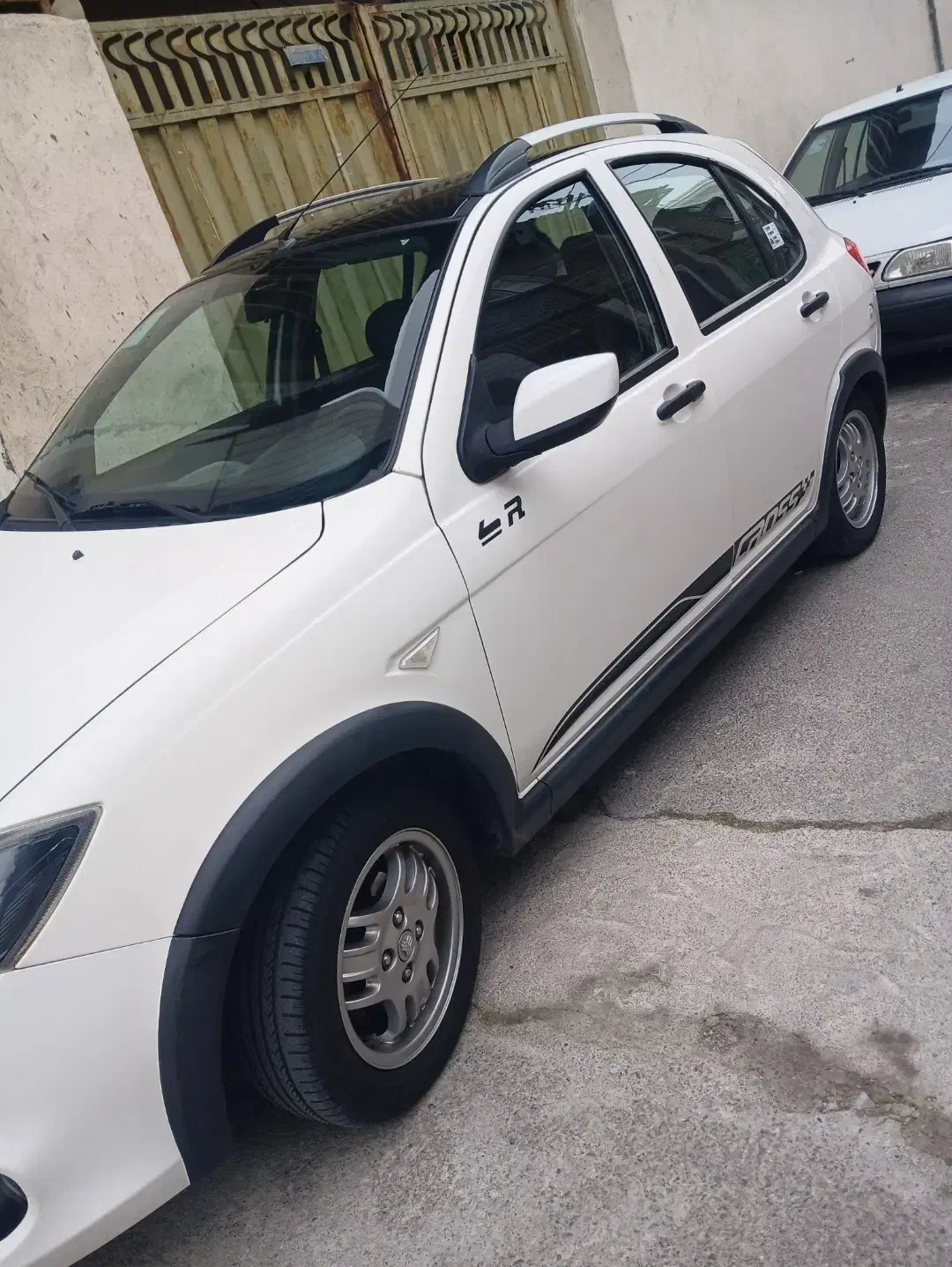 کوییک rسفید مشکی|خودرو سواری و وانت|گرگان, |دیوار