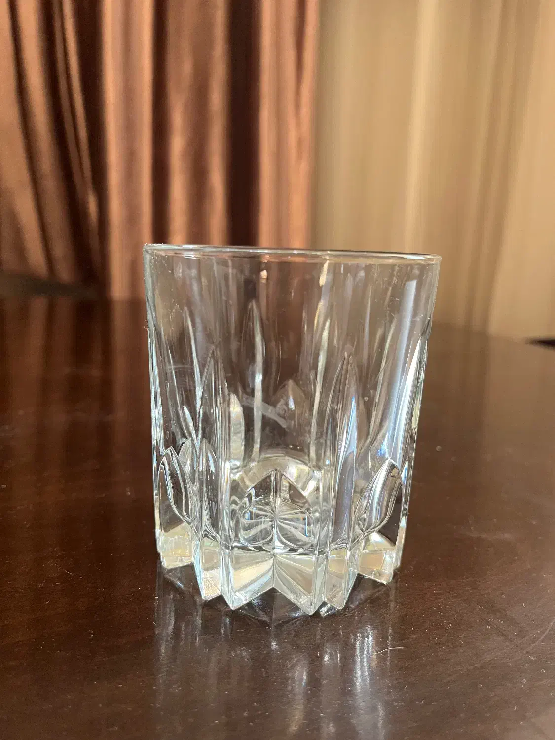 نیم لیوان ایتالیایی|ظروف سرو و پذیرایی|شیراز, دینکان|دیوار