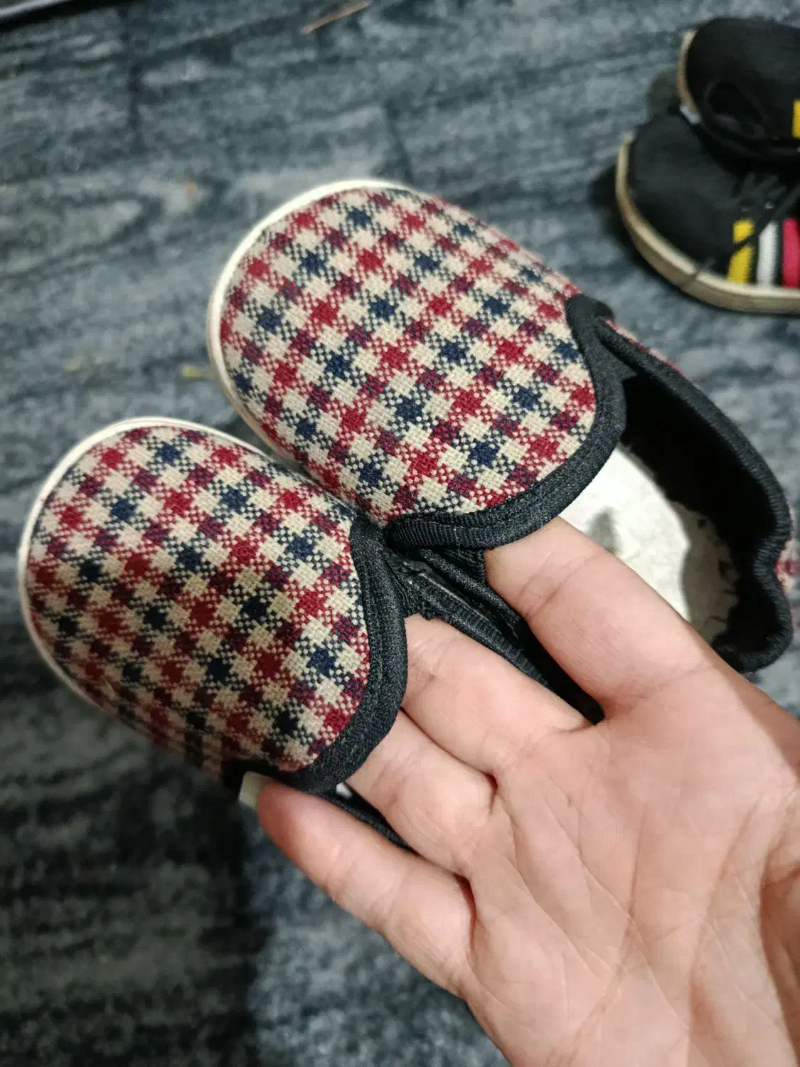 کفش دخترانه|کفش و لباس بچه|مشهد, پنجتن|دیوار