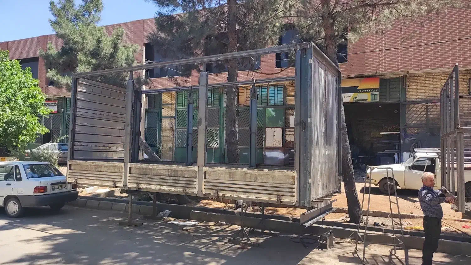 جوشکار جهت کار در اتاق سازی|استخدام صنعتی، فنی، مهندسی|الوند, |دیوار