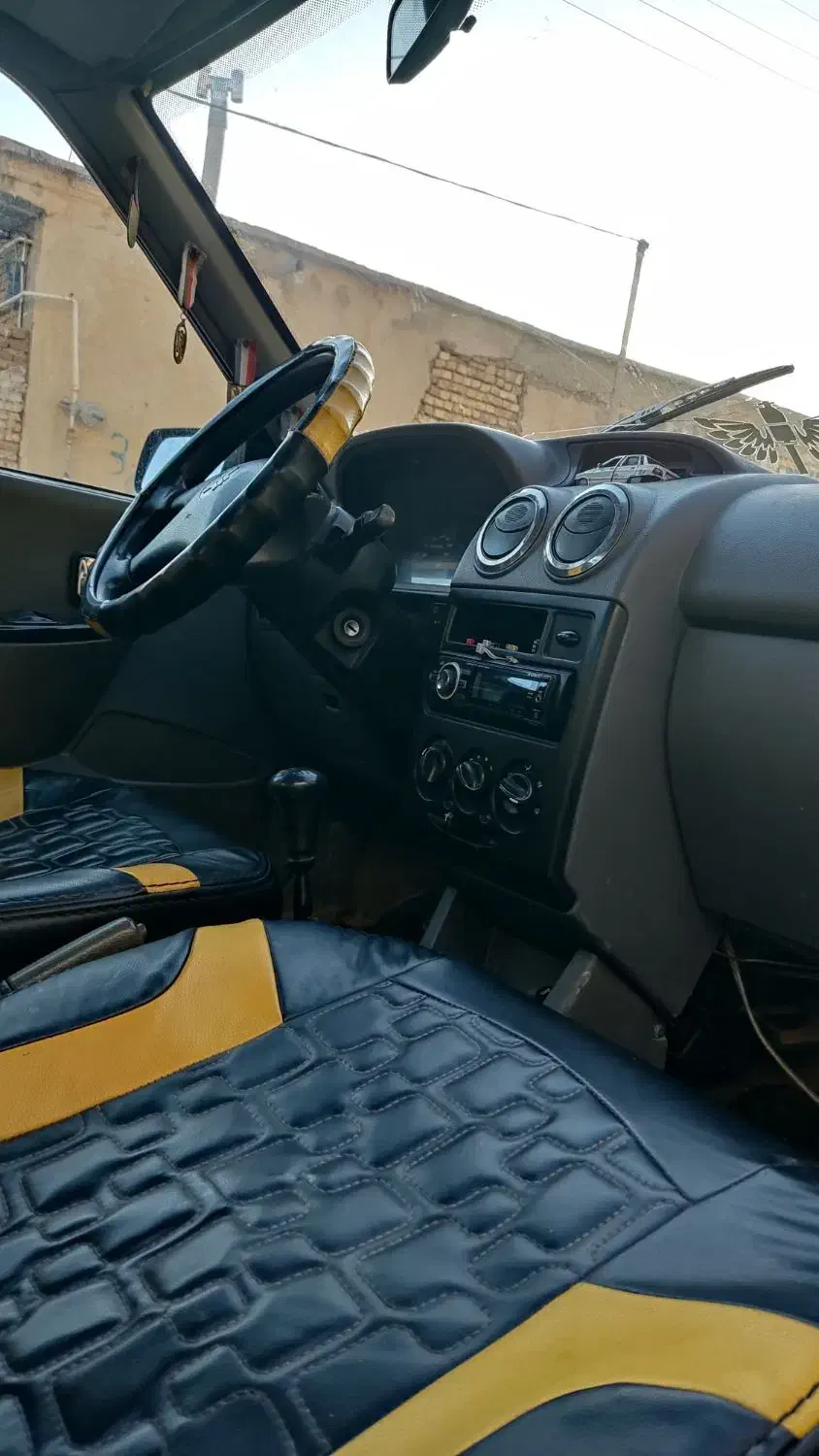 132مدل۹۰درحد|خودرو سواری و وانت|اصفهان, پرتمان|دیوار