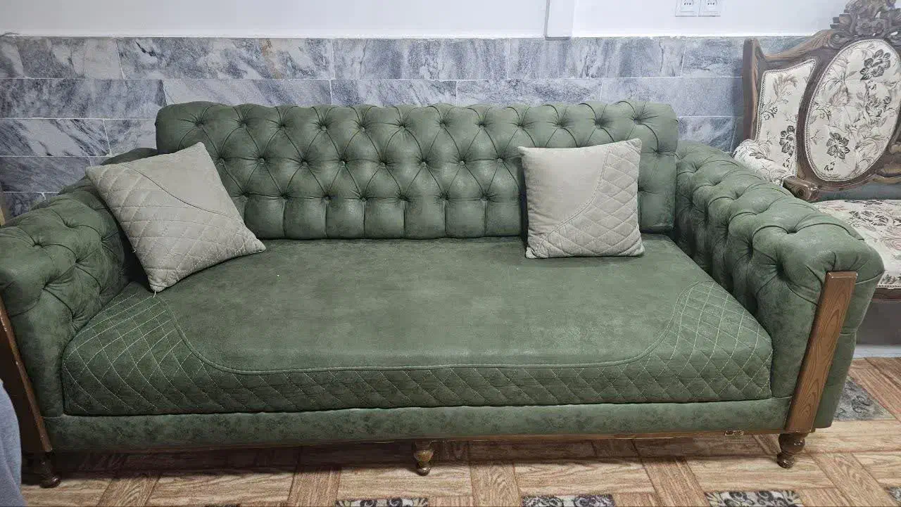 مبل تختخواب شو در حد نو|مبلمان خانگی و میز عسلی|گناباد, |دیوار