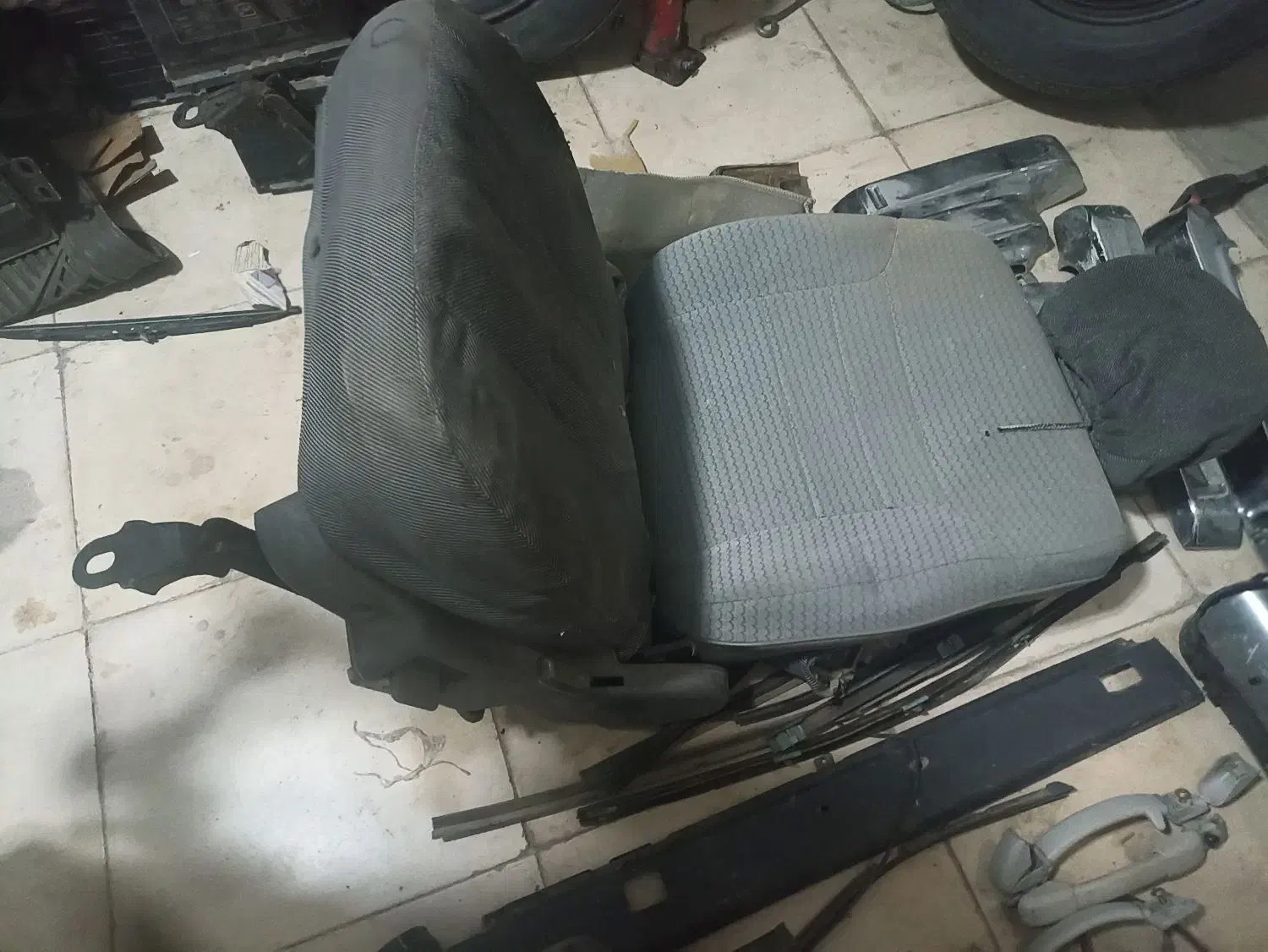 لوازم۲۰۶کیلومترپرایدپیکان تایررینگ لاستیک مخزن گاز|قطعات یدکی و لوازم جانبی|خمینی‌شهر, |دیوار