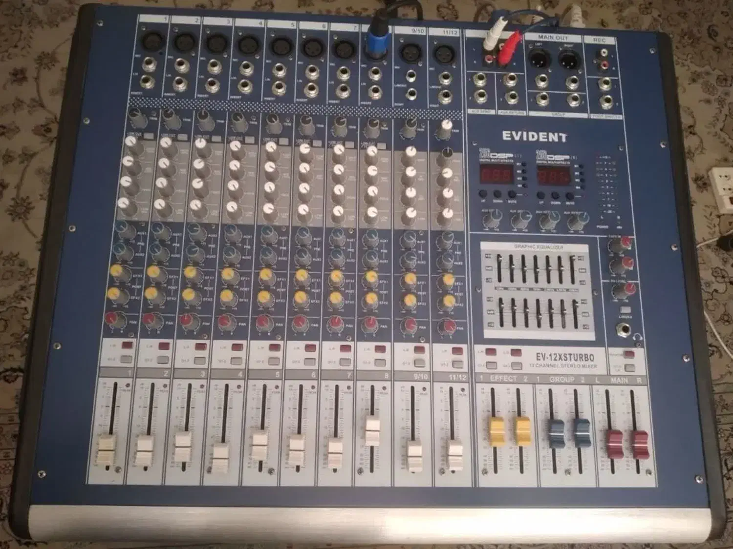 پاورمیکسر و باند پستیو 12 اینچ و میکروفون|صوتی و تصویری|اصفهان, باب الدشت|دیوار