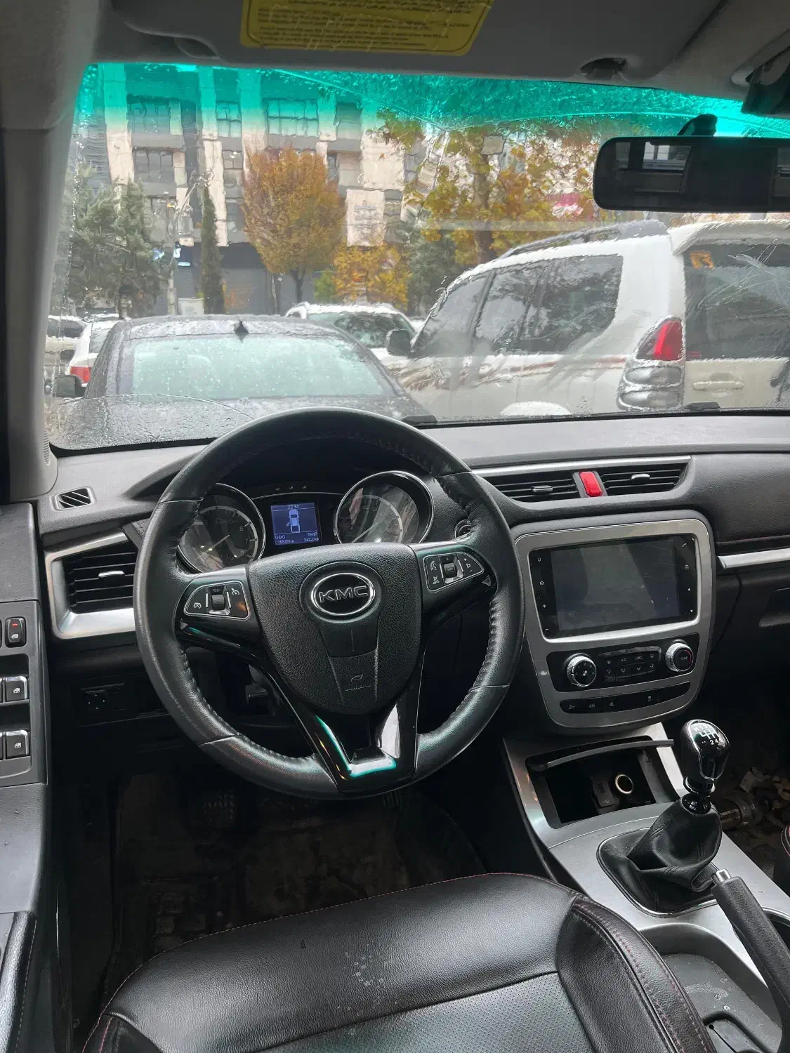 کی ام سی t8 مدل ۱۴۰۱ فابریک نقد و اقساط|خودرو سواری و وانت|شیراز, فرهنگ شهر|دیوار