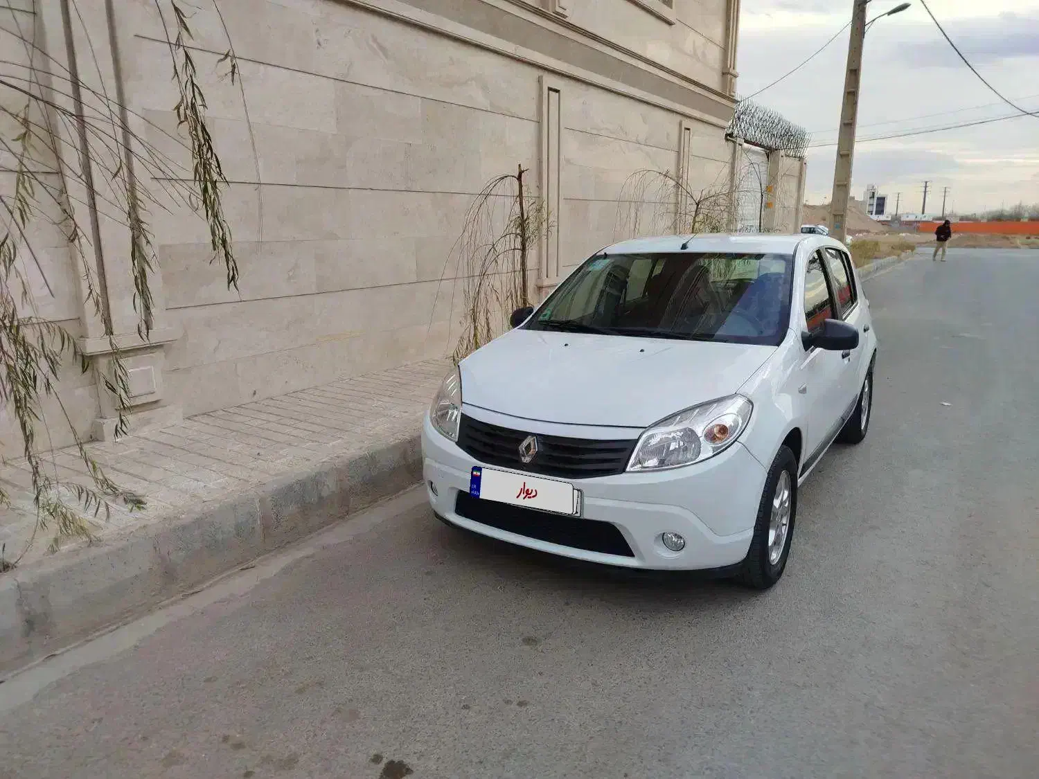 رنوساندرومدل95|خودرو سواری و وانت|قزوین, |دیوار