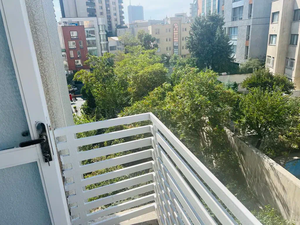 ۱۹۰ متر ۳ خوابه توانیر بر ولیعصر