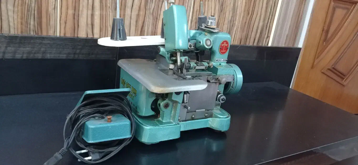 سر دوز خیاطی در حد نو|چرخ خیاطی و ریسندگی|رشت, حسین آباد|دیوار