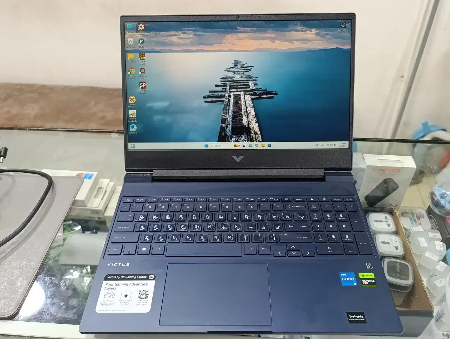 لپ تاپ|رایانه همراه|قره ضیاالدین, |دیوار