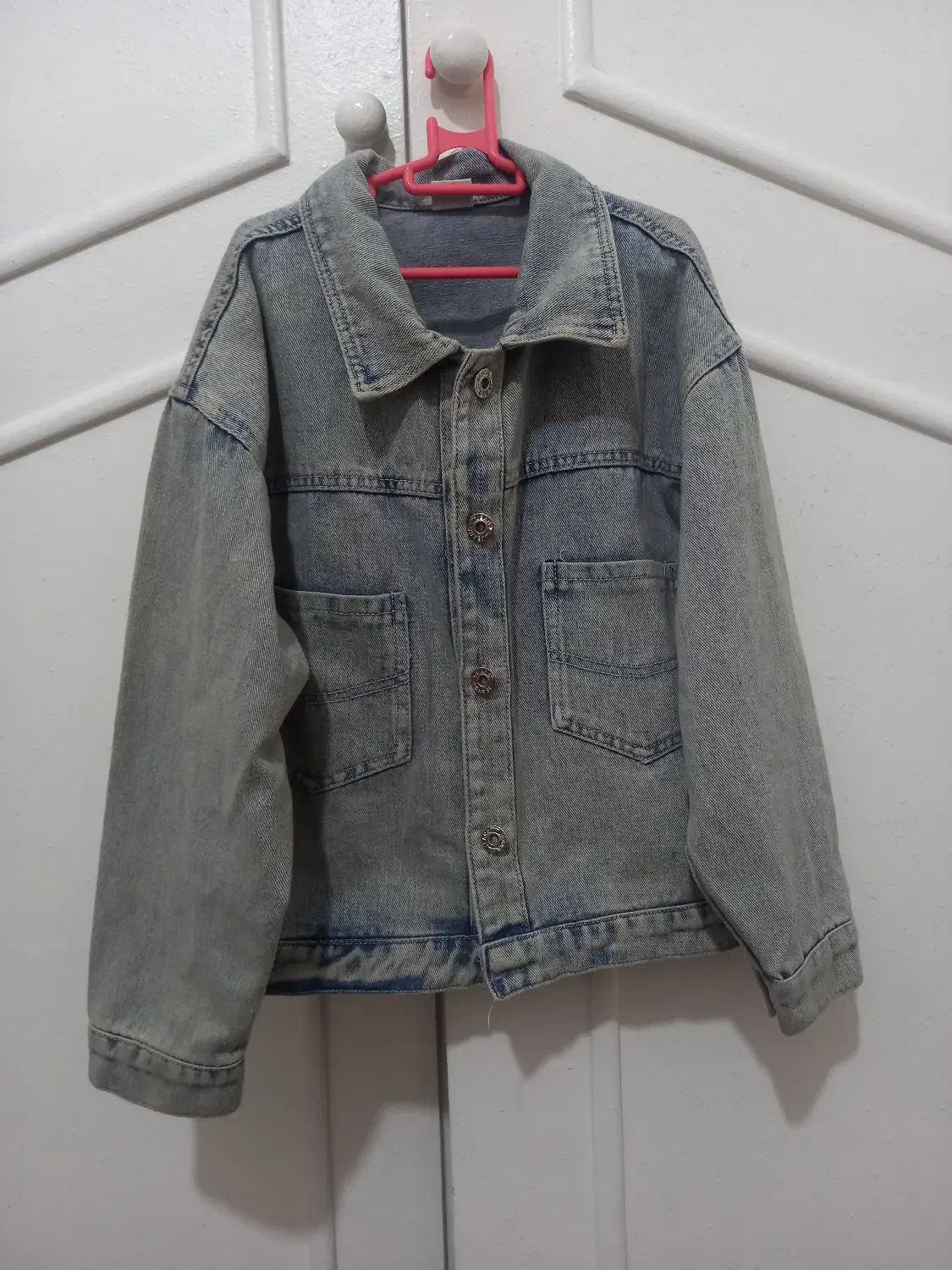 کت لی|لباس|رشت, استقامت ۱|دیوار