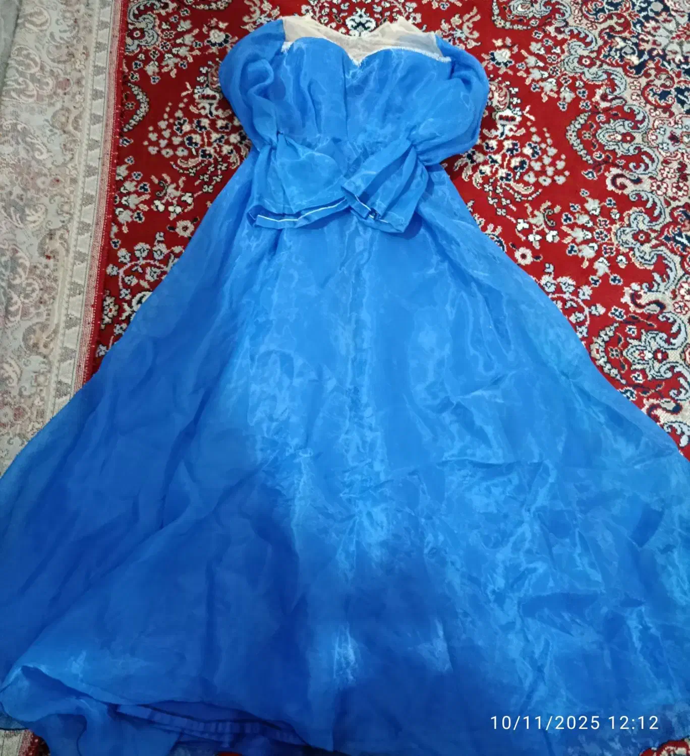 لباس مجلسی|لباس|دورود, |دیوار