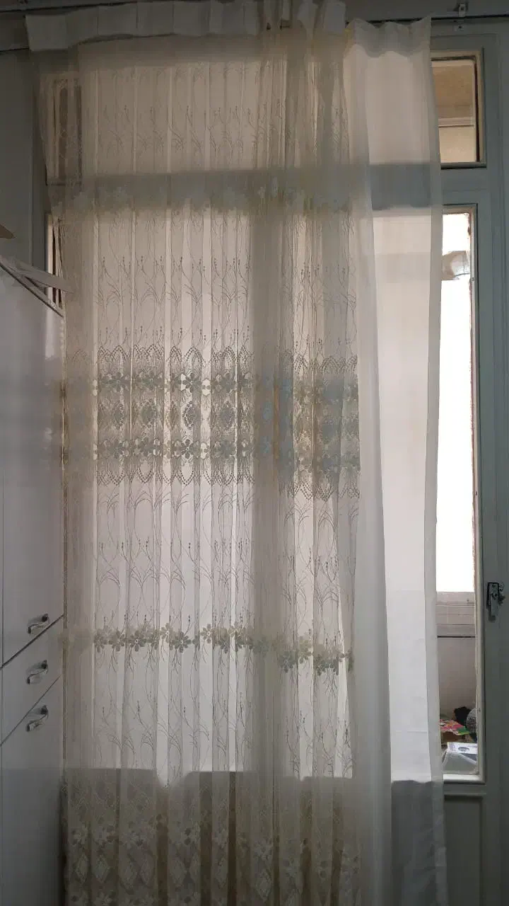 پرده سفید|پرده، رانر، رومیزی|تهران, جمال‌زاده|دیوار