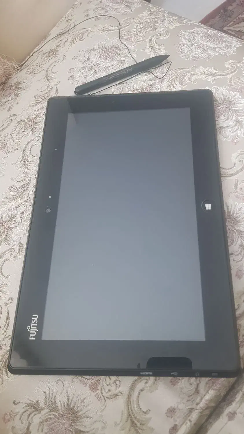 تبلت ویندوزی سیم کارت خور Q572|تبلت|تهران, صادقیه|دیوار