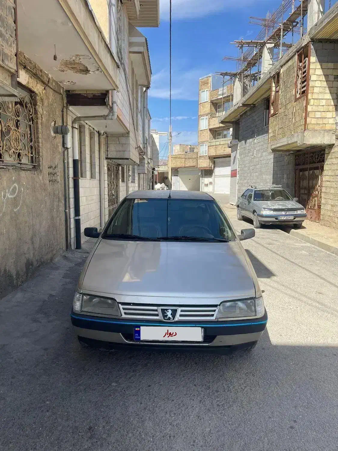 پژو ۴۰۵|خودرو سواری و وانت|بروجرد, |دیوار