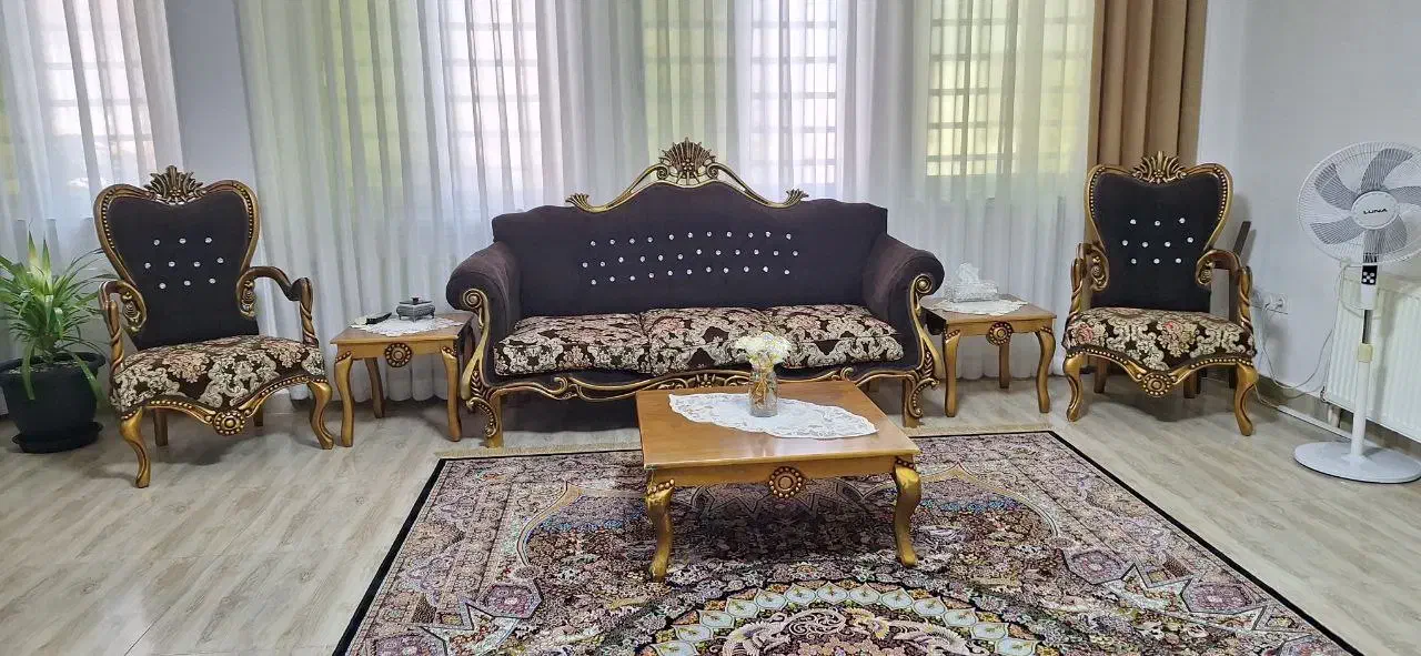 مبلمان نه نفره سالمو تمیز|مبلمان خانگی و میز عسلی|رشت, پل تالشان|دیوار
