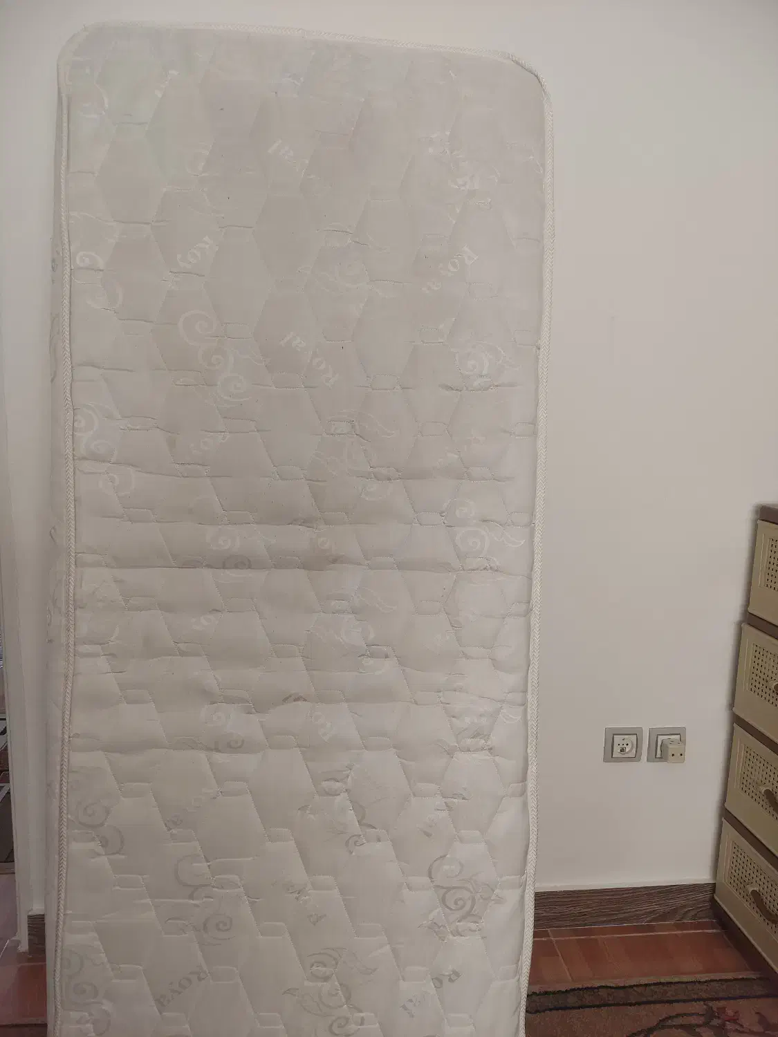 تشک خوشخواب|تشک تختخواب|چالوس, |دیوار