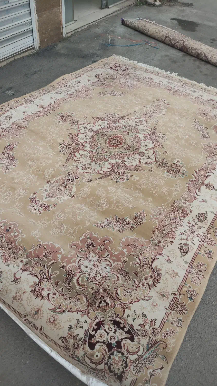 فرش های کار کرده ۱۲متری ۹متری ۶متری|فرش|رشت, کوی حسینی|دیوار