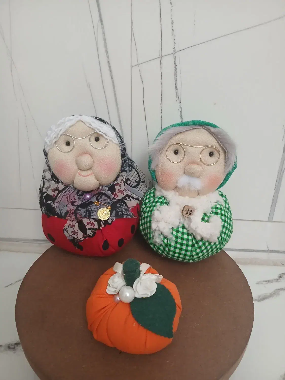 خان جون واقاجون|اسباببازی بچه|کاشان, امیرکبیر|دیوار