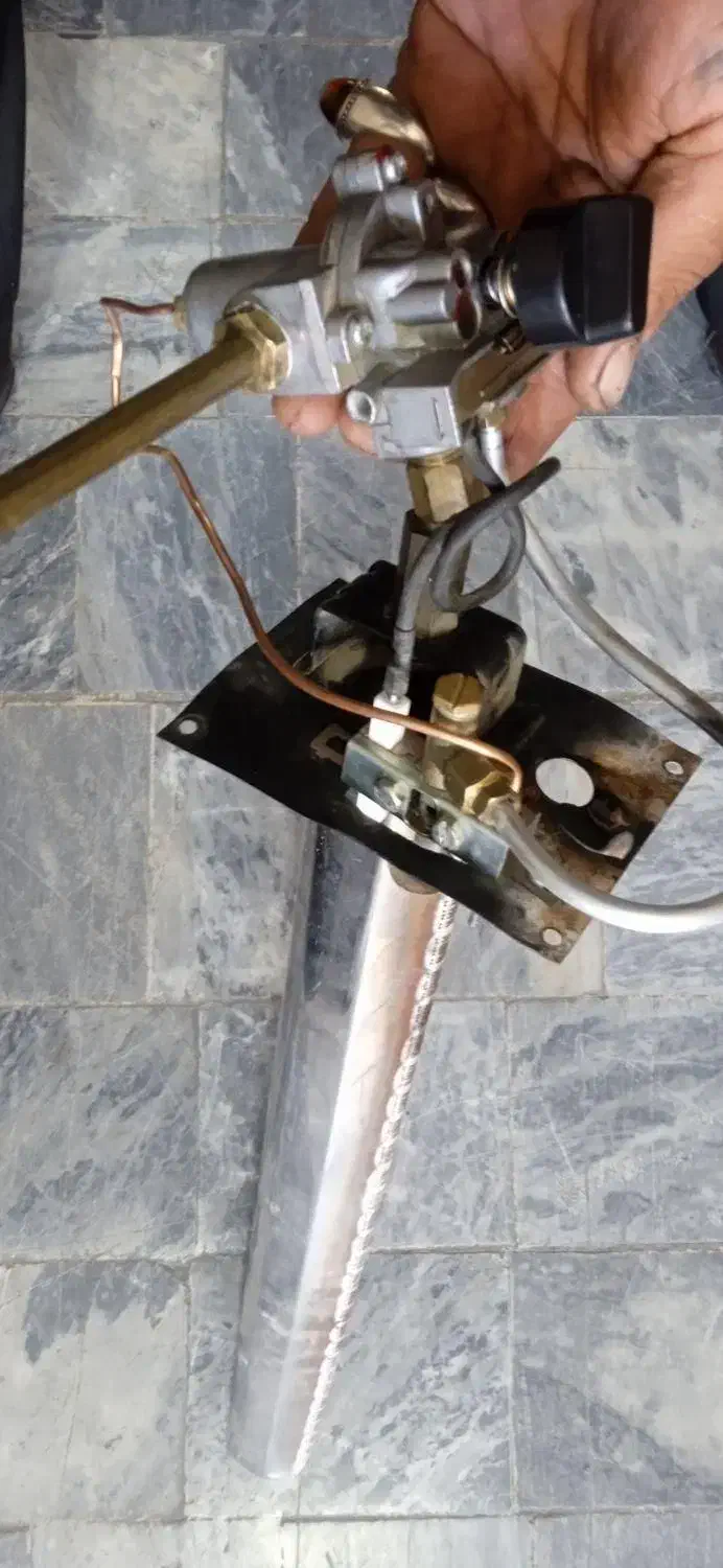 تعمیر انواع بخاری|خدمات پیشه و مهارت|نهاوند, |دیوار