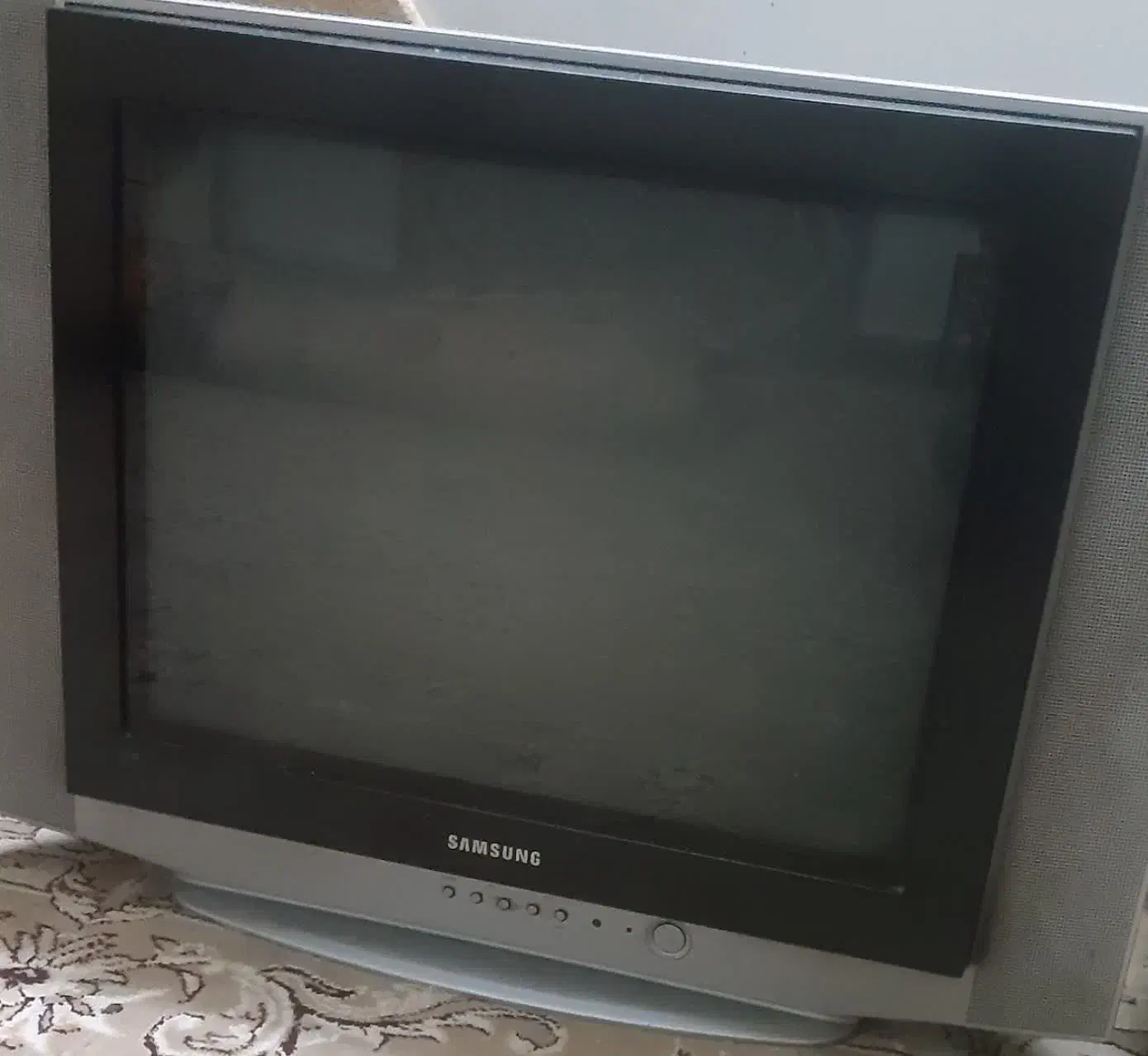 تلویزیون|تلویزیون و پروژکتور|قم, شاه ابراهیم|دیوار