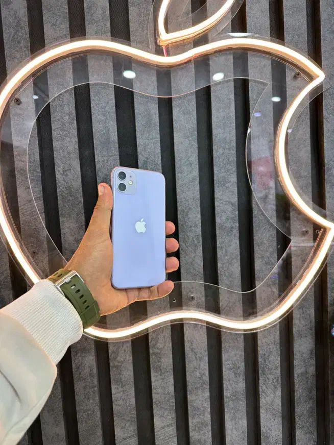 ایفون ۱۱ نرمال iphone 11 normall|موبایل|شیراز, زند|دیوار