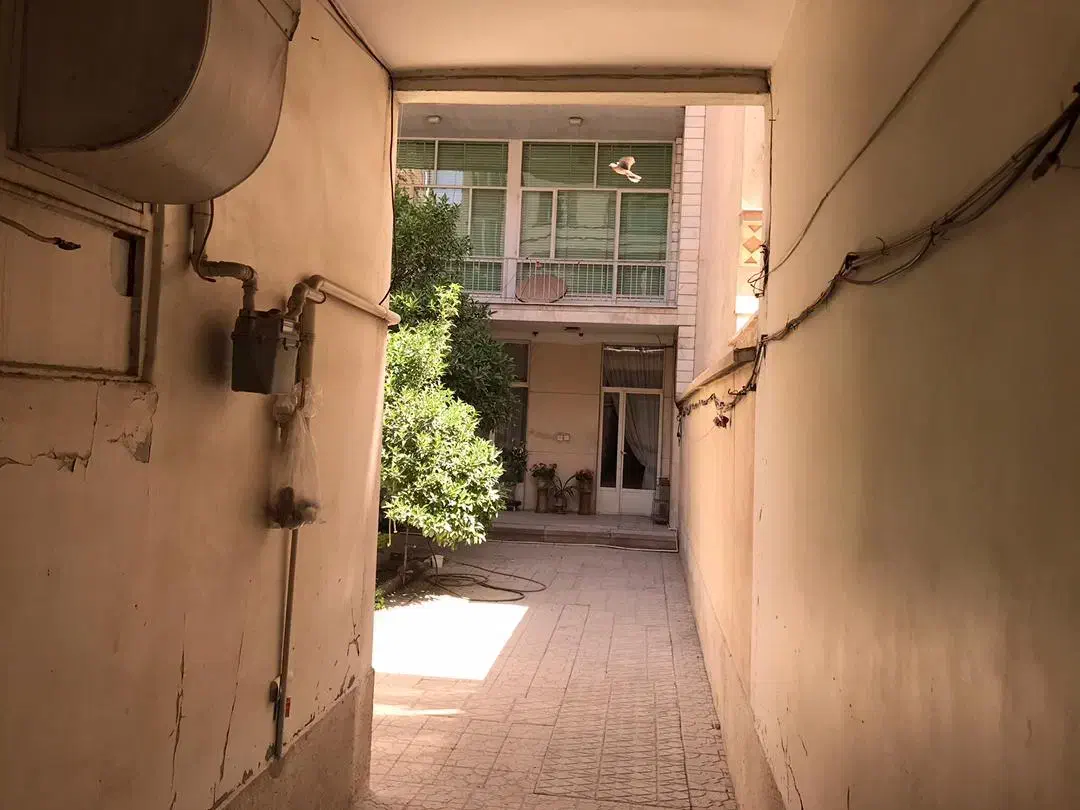 فروش کلنگی  ۱۶۵ متری با بر ۶ در نبرد شمالی|فروش زمین و ملک کلنگی|تهران, فرزانه|دیوار