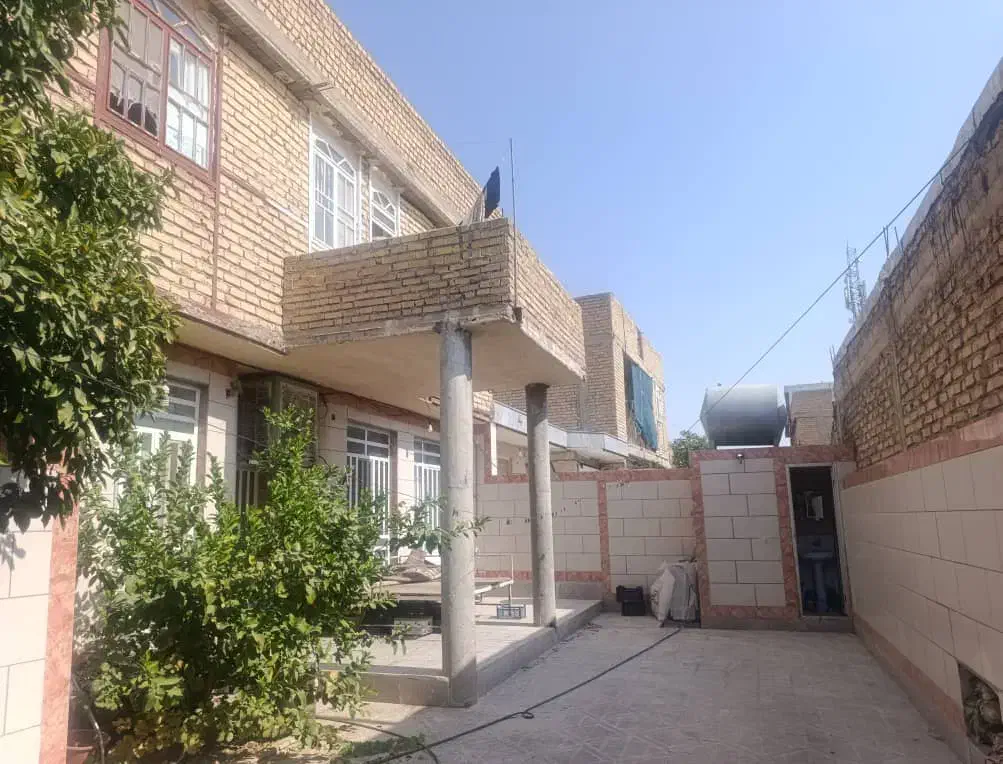 منزل دو طبقه سر نبش گلستان شمالی|فروش خانه و ویلا|مرودشت, ژیان|دیوار