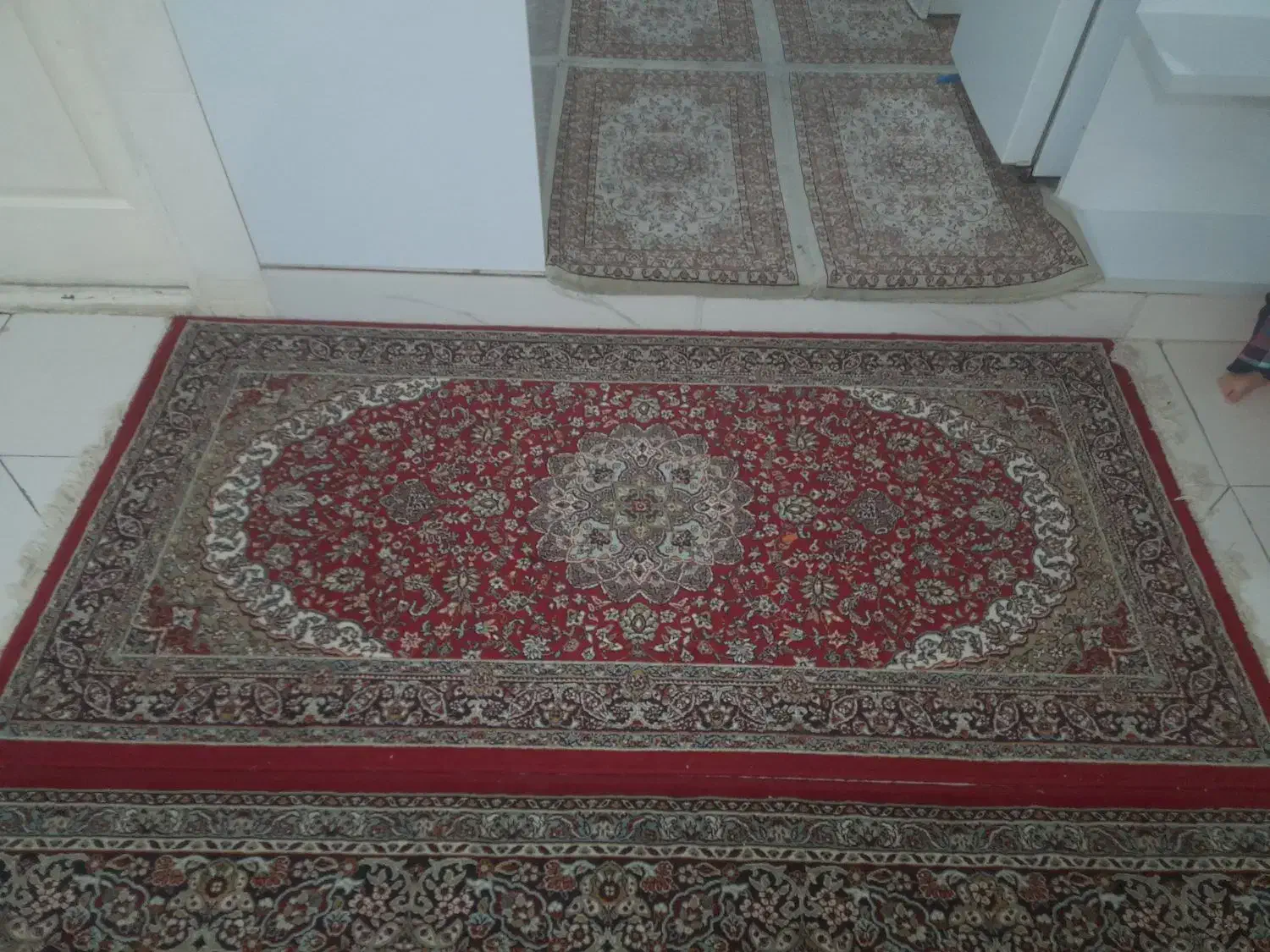 فرش دست دوم|فرش|گلستان (تهران), |دیوار