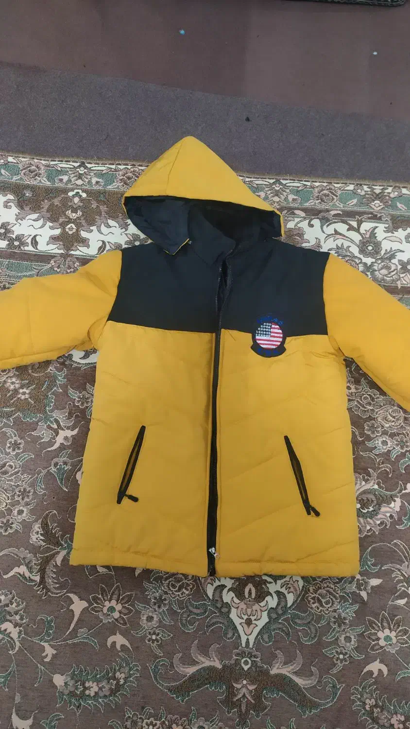 کاپشن|لباس|صفادشت, |دیوار