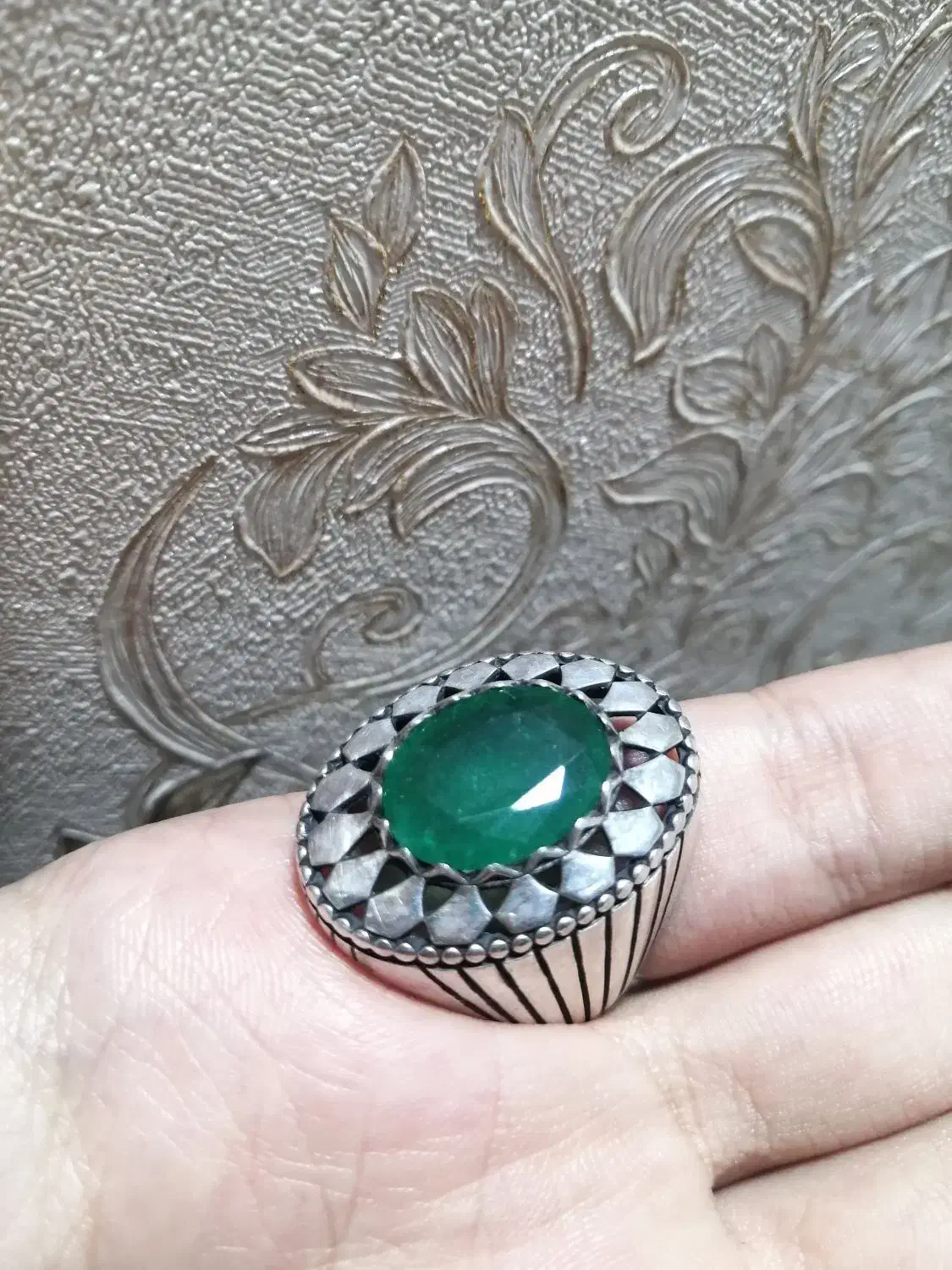 انگشتر زمرد|کلکسیون اشیاء عتیقه|آبادان, |دیوار