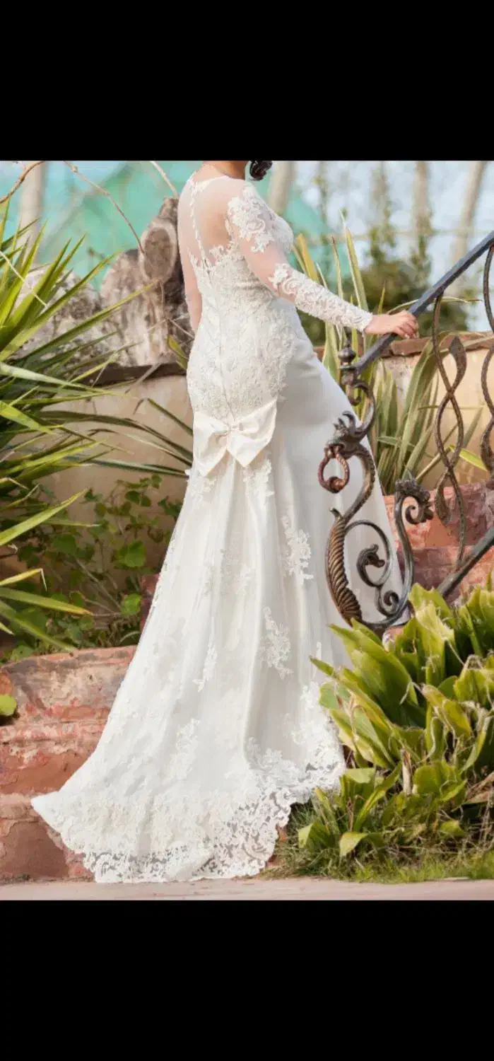 لباس عروس با بهترین متریال و دوخت وکیفیت|لباس|رشت, گلسار|دیوار