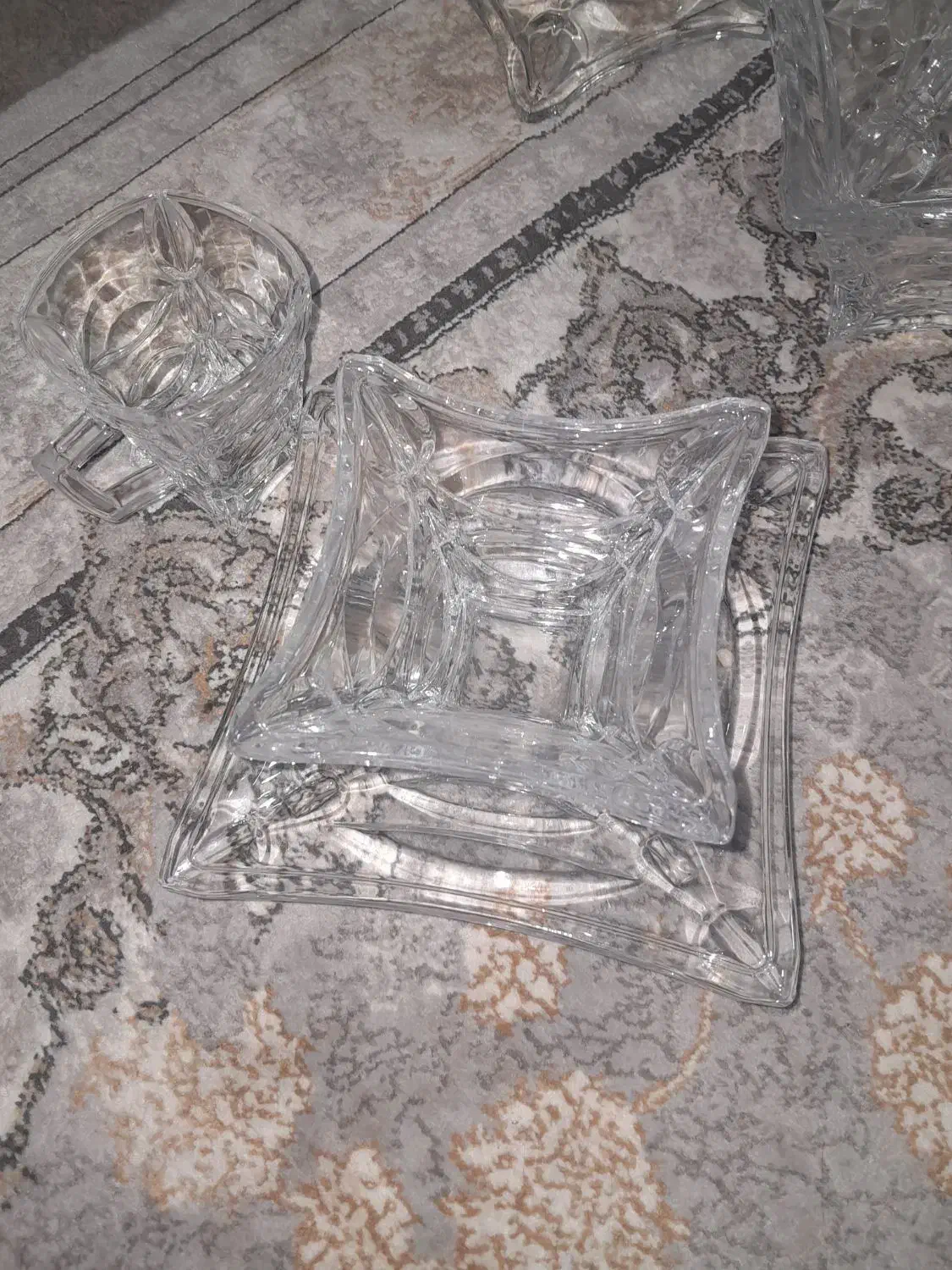 سرویس کریستال ۱۸نفره|ظروف سرو و پذیرایی|ری, دولت‌آباد|دیوار