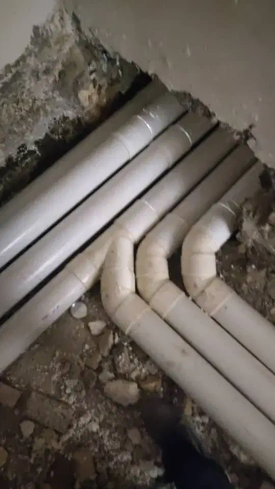 لوله کشی و تخریب ساختمان|خدمات پیشه و مهارت|شوشتر, |دیوار