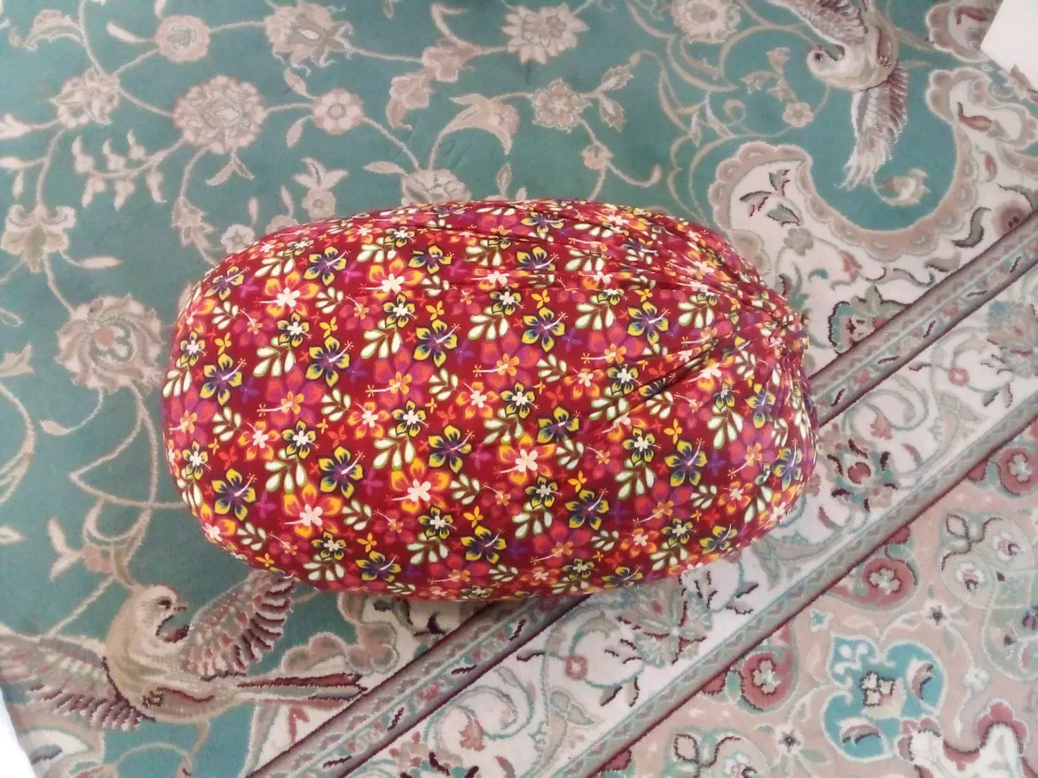 بالش گرد|رختخواب، بالش، پتو|اندیشه, اندیشه فاز ۲|دیوار