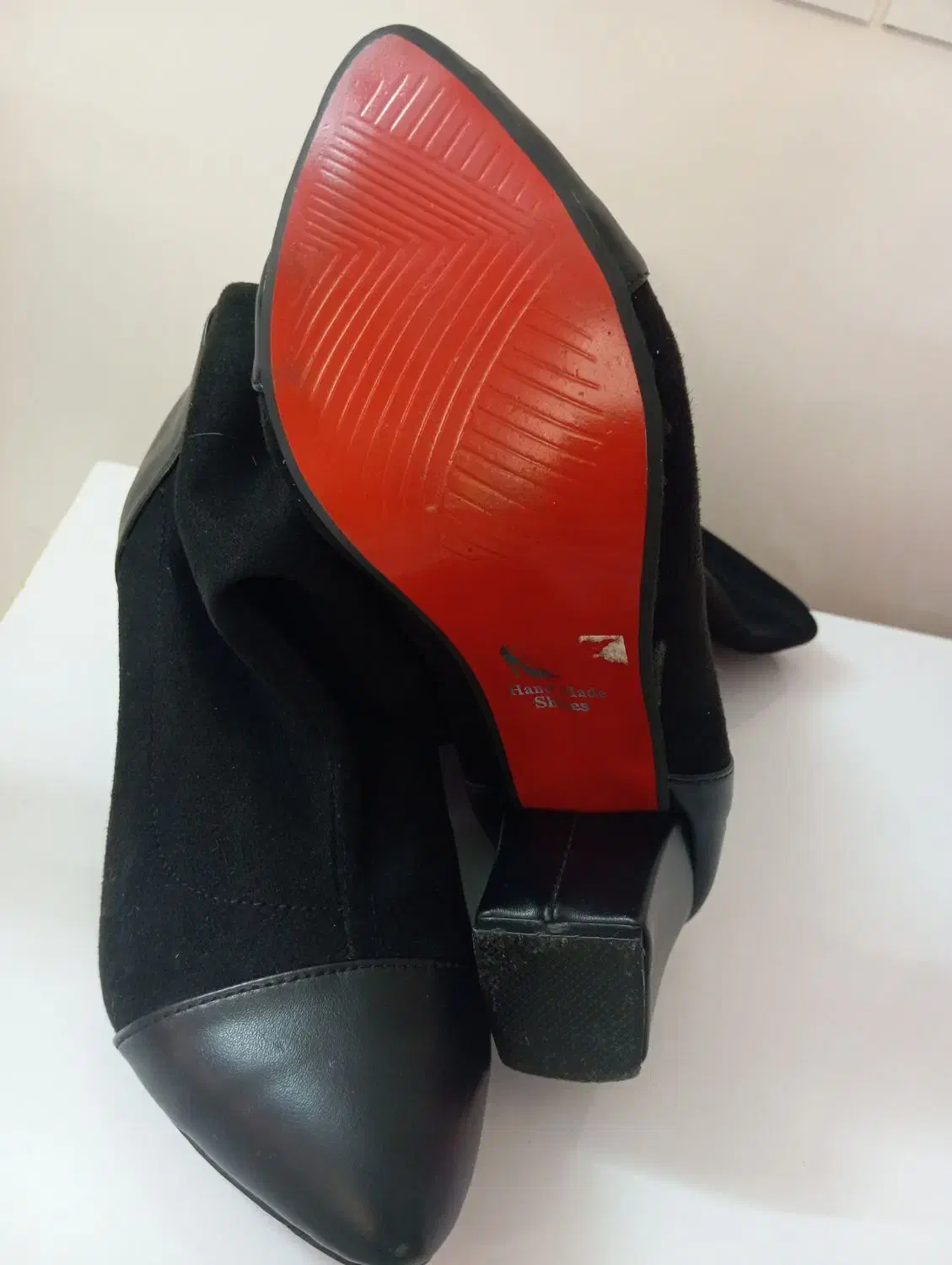 کفش|کیف، کفش، کمربند|بیرجند, |دیوار