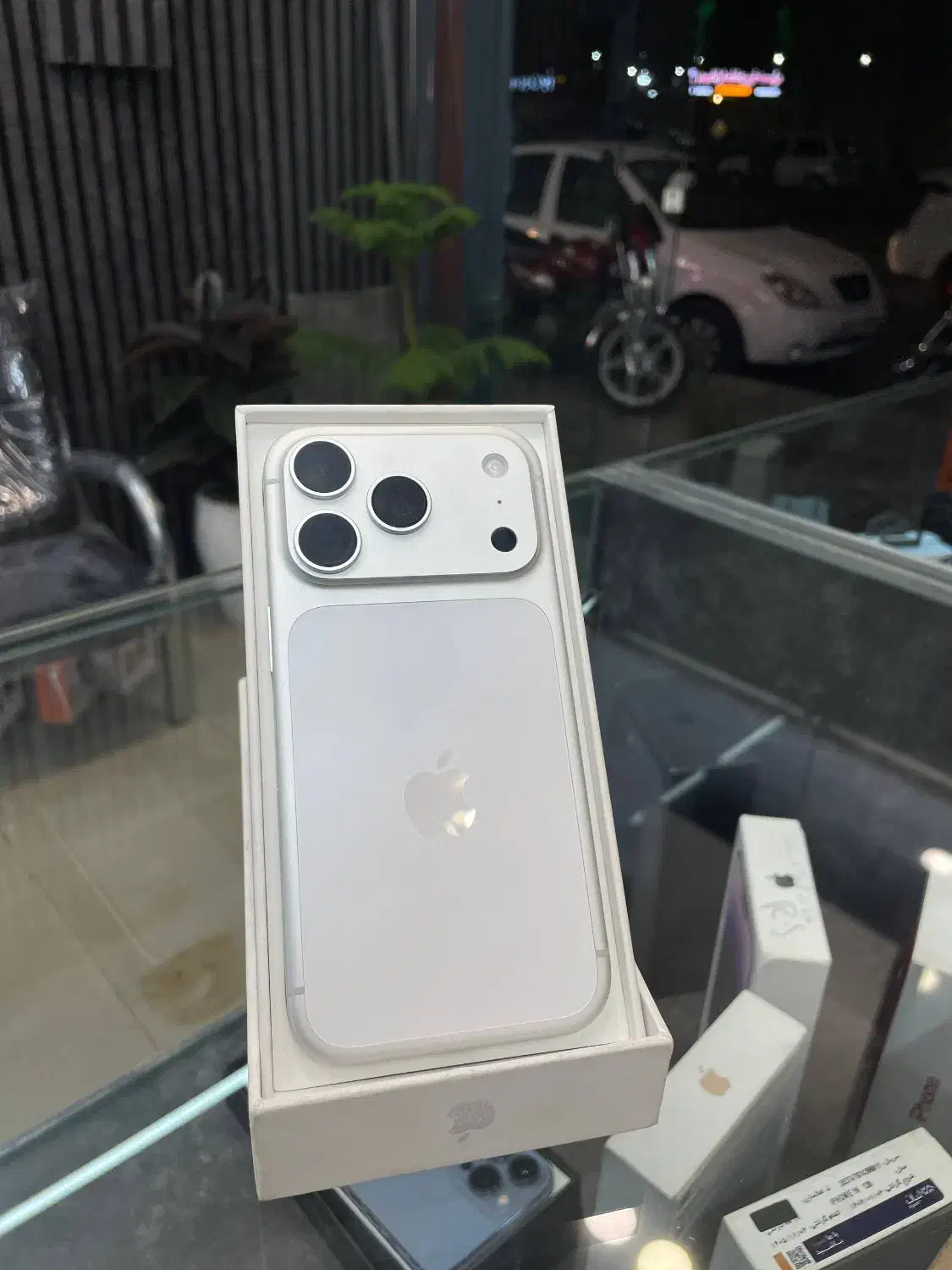 آیفون 17نرمال|موبایل|اصفهان, همدانیان|دیوار