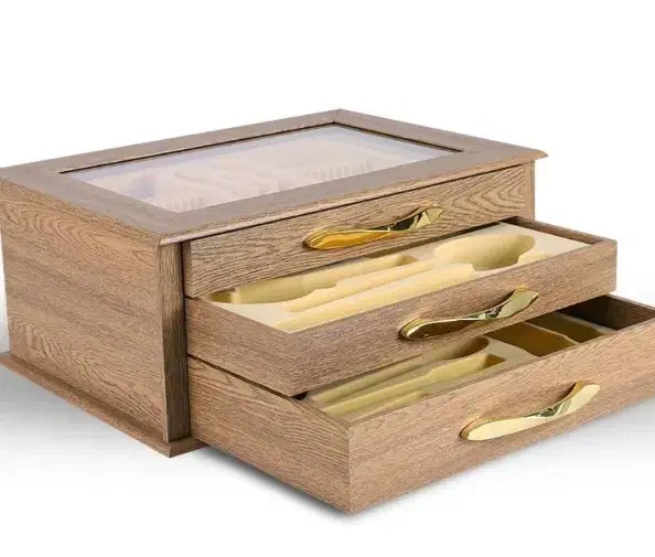 سرویس قاشق چنگال ۱۳۹ پارچه همراه جعبه|ظروف سرو و پذیرایی|تهران, امام زاده عبدالله|دیوار