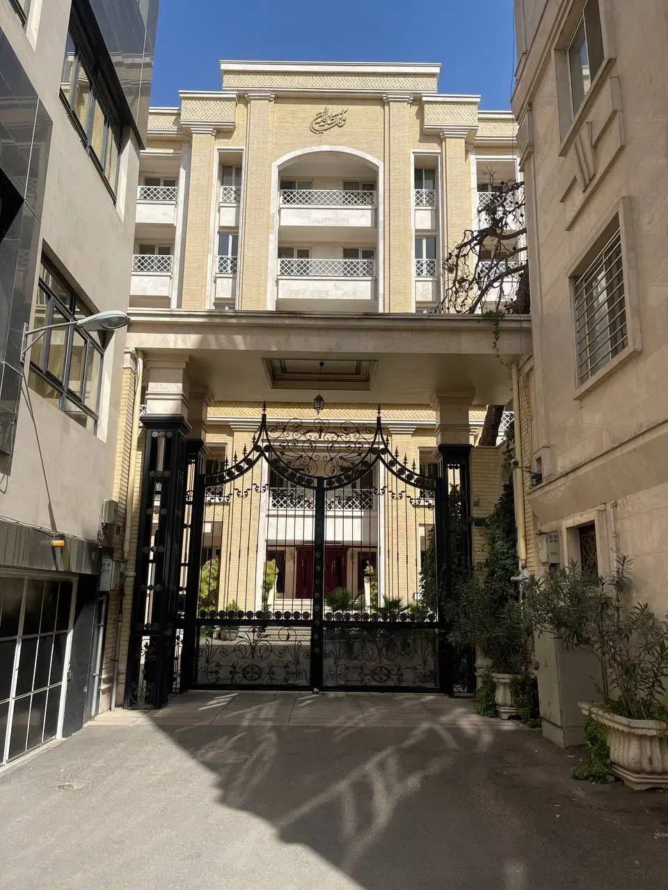 آپارتمان|فروش آپارتمان|تهران, ایران|دیوار