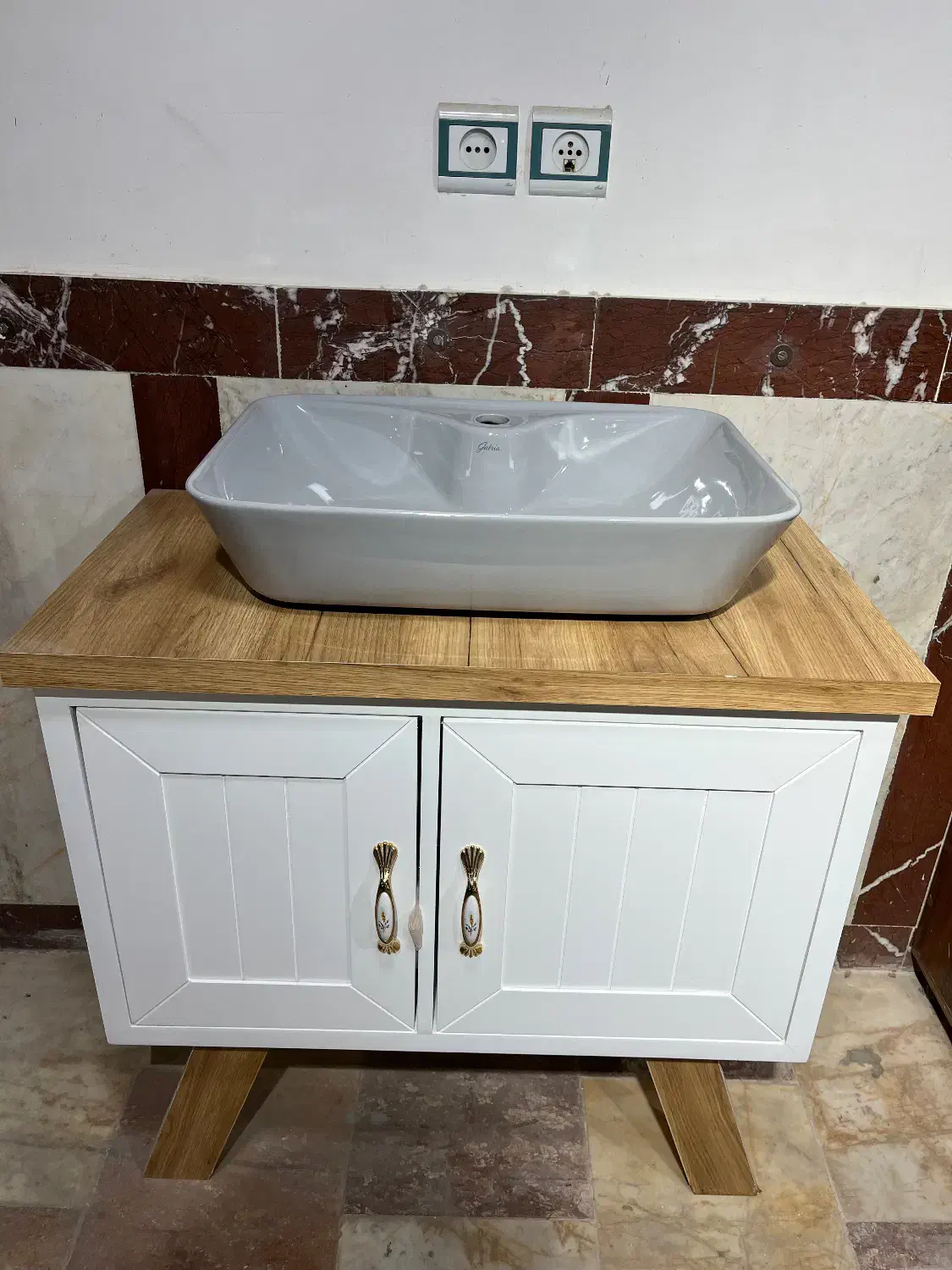 روشویی پایه دار|لوازم سرویس بهداشتی|مهاباد (آذربایجان غربی), |دیوار