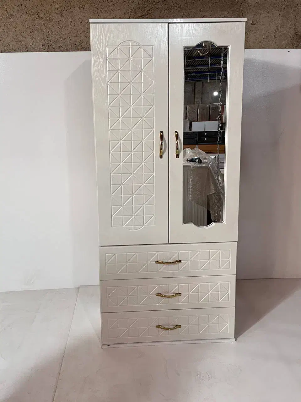 کمد لباسی|جاکفشی، کمد، دراور|شهرکرد, |دیوار