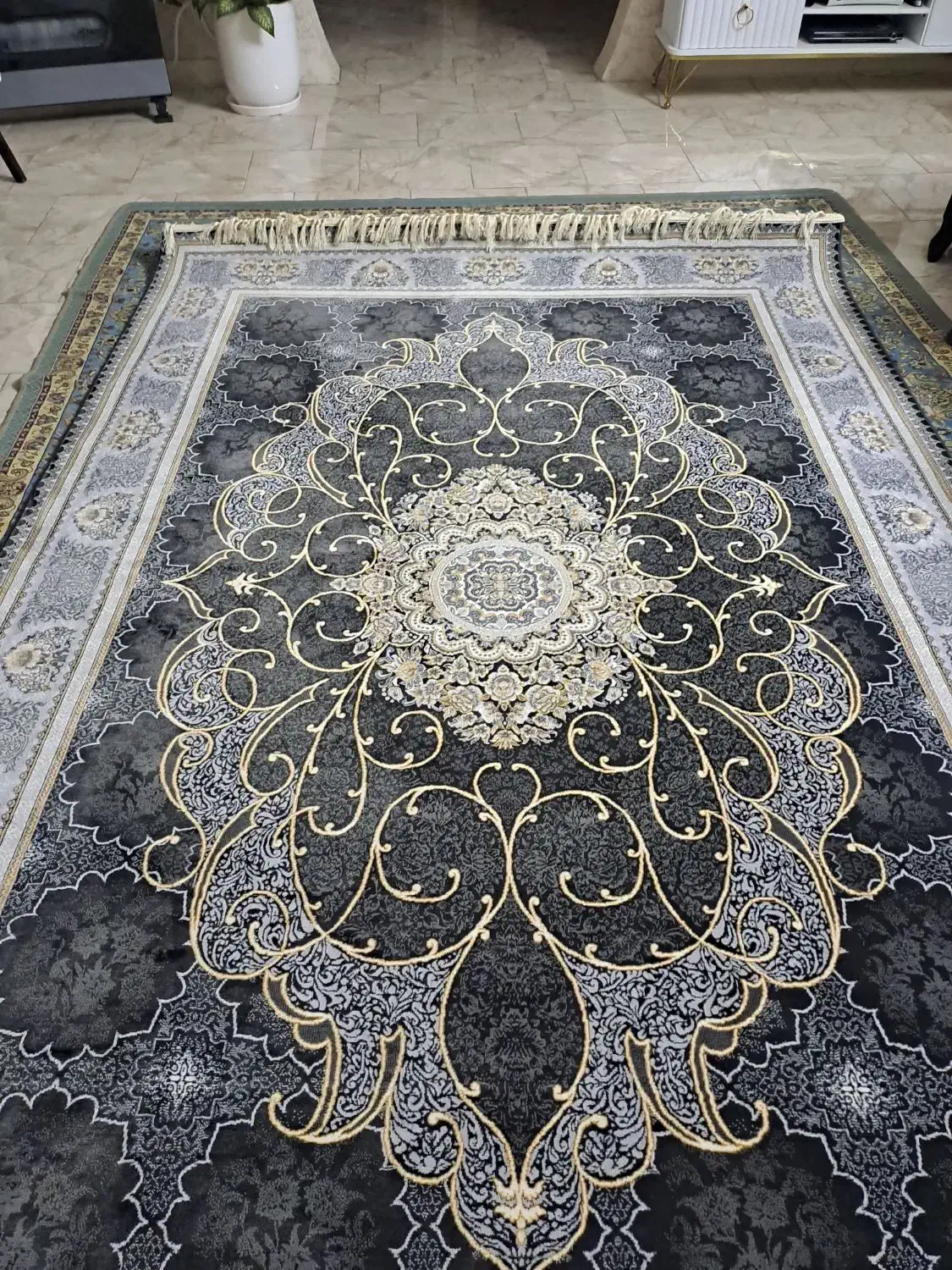 فرش 6 متری ترنج 700 شانه نو نو استفاده نشده|فرش|شهریار, شهریار|دیوار