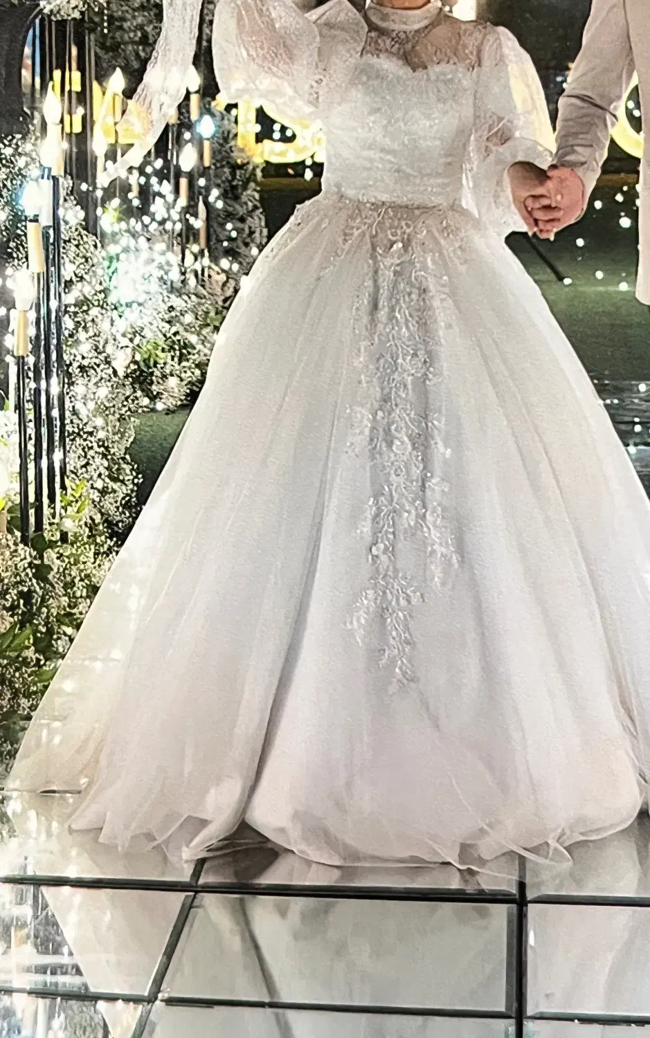 لباس عروس نو|لباس|ری, دیلمان|دیوار