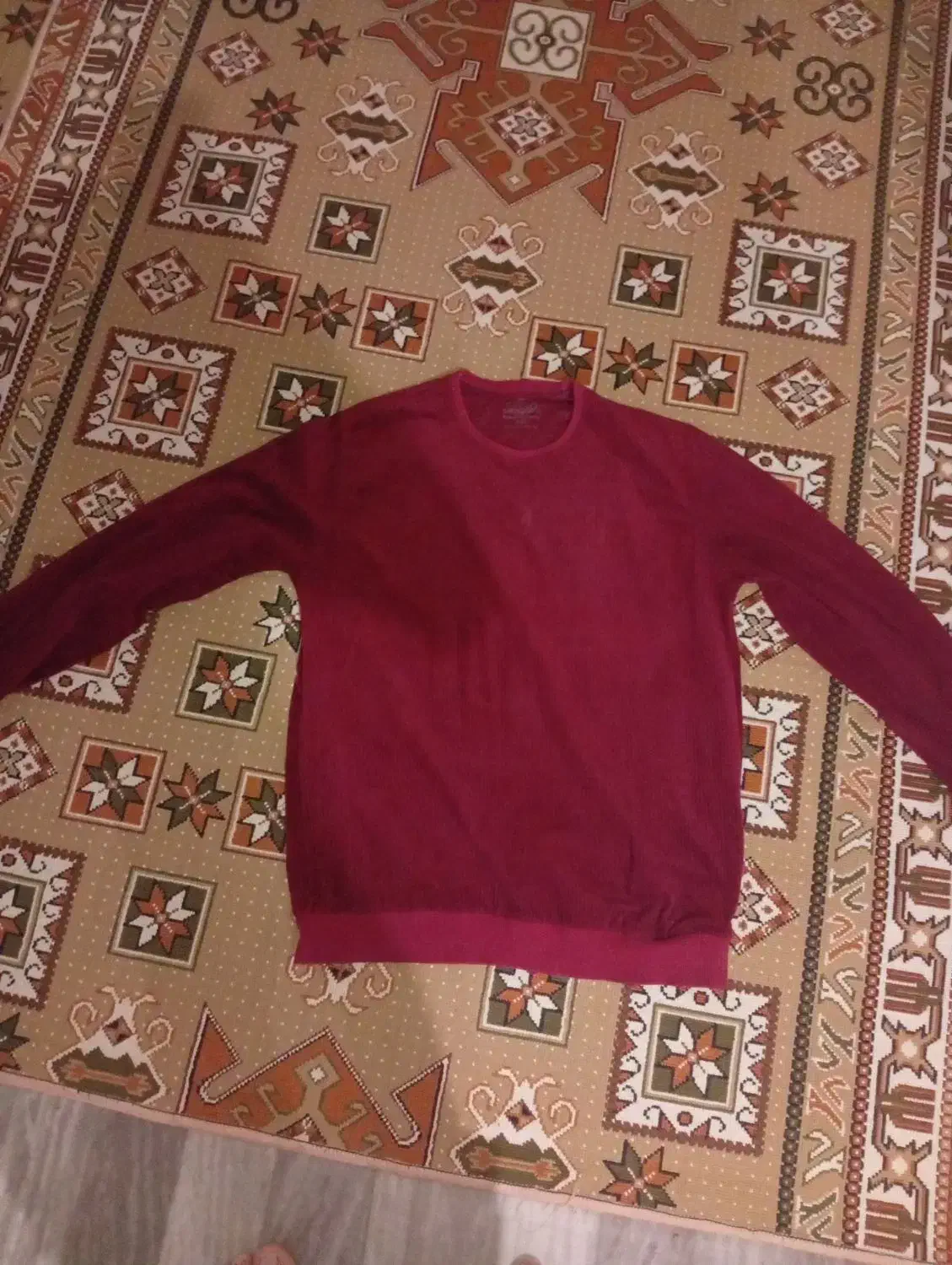 چند عدد لباس فروشی|لباس|خوی, |دیوار