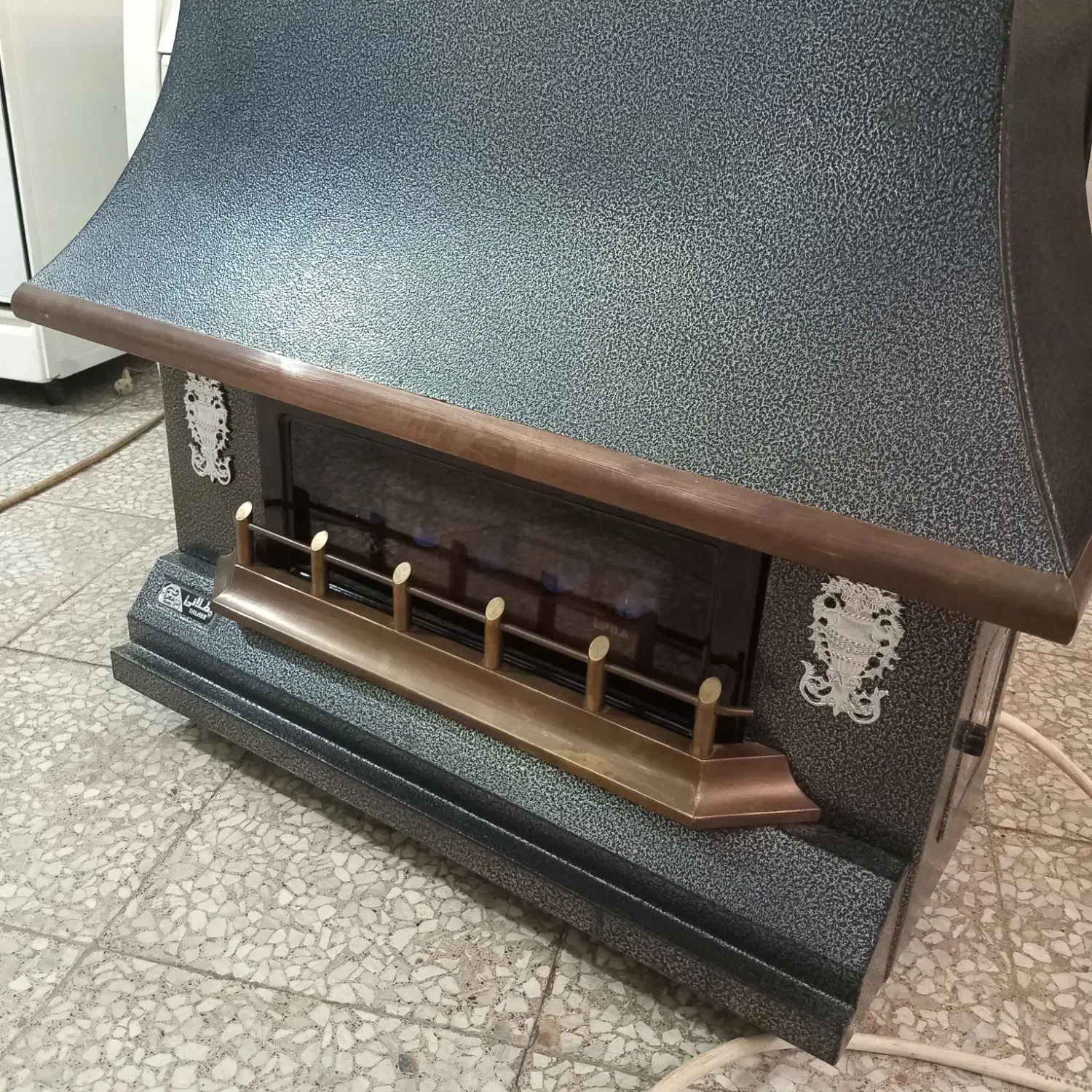 بخاری گازی شومینه ای سایز بزرگ کاملا سالم|بخاری، هیتر، شومینه|کرج, محمد آباد|دیوار