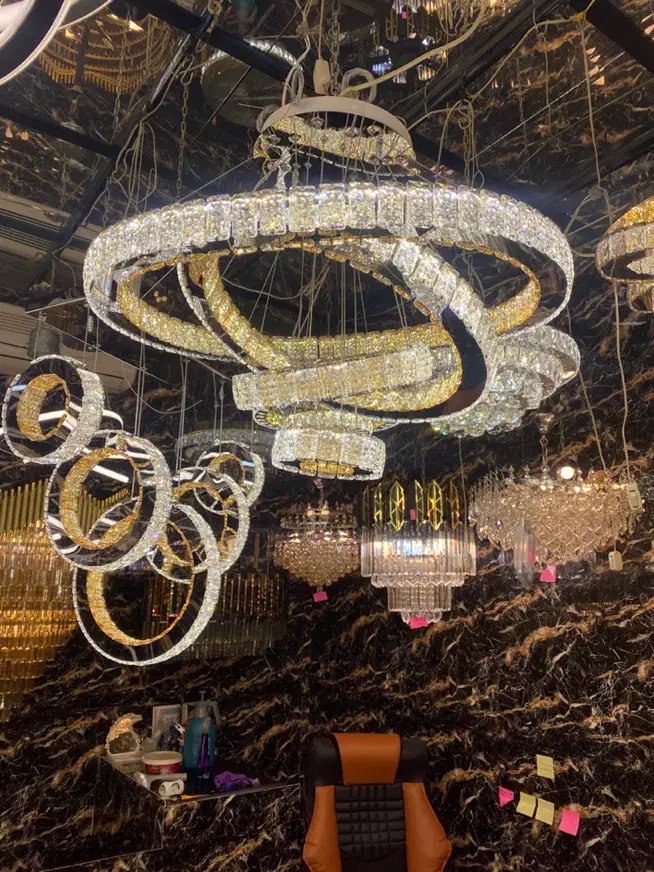 لوستر مدرن-اسپرت|لوستر و چراغ آویز|اصفهان, تیران|دیوار