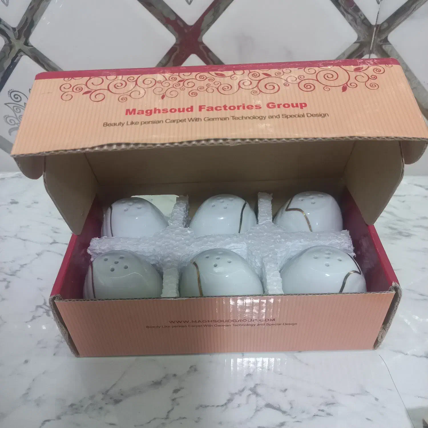 نمکدان|ظروف سرو و پذیرایی|دورود, |دیوار