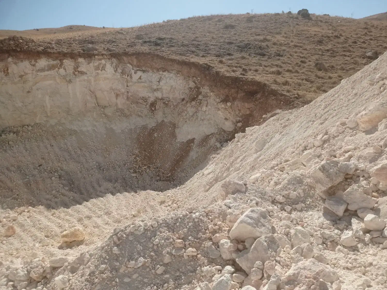 سنگ آهک دولومیتی|مصالح و تجهیزات ساختمان|ایجرود, |دیوار