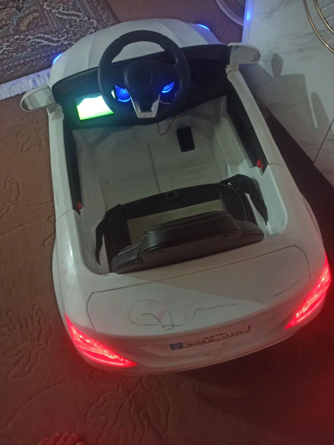 ماشین شارژی|اسباب‌بازی بچه|شازند, |دیوار