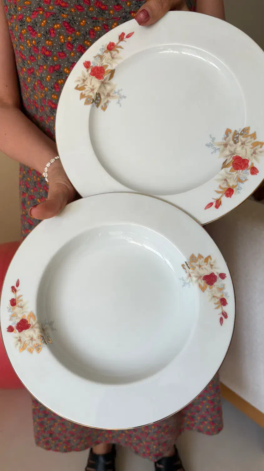 بشقاب چینی زرین|ظروف سرو و پذیرایی|شاهینشهر, بنیاد ازدواج|دیوار